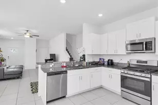 8299 Crescent Oaks Dr, New Port Richey, FL 34655 - Photo 15