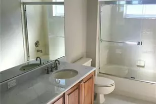 1003 Berkshire Ln, Tarpon Springs, FL 34688 - Photo 15