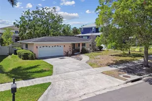 2607 S Bryant Cir, Tampa, FL 33629 - Photo 17