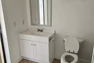 12619 98th St, Largo, FL 33773 - Photo 21