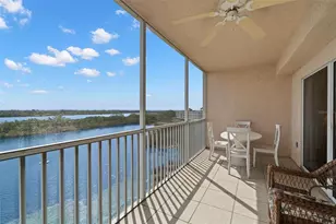 6475 Shoreline Dr, Saint Petersburg, FL 33708 - Photo 5