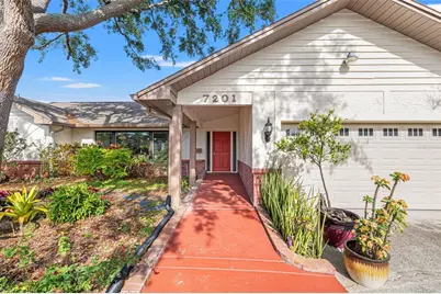 7201 15th Court NE, Saint Petersburg, FL 33702 - Photo 5