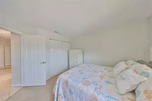 10100 Sailwinds Blvd N, Largo, FL 33773 - Photo 19