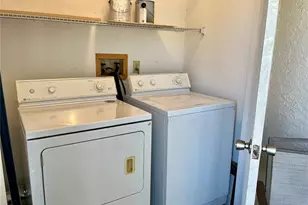 3025 Bonaventure Cir, Palm Harbor, FL 34684 - Photo 25