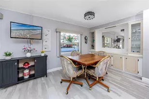 7803 46th Ave N, Saint Petersburg, FL 33709 - Photo 13