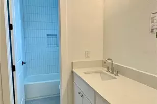 803 W Woodlawn Ave, Tampa, FL 33603 - Photo 21
