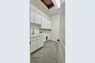 803 W Woodlawn Avenue, Tampa, FL 33603 - Photo 17