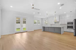 803 W Woodlawn Ave, Tampa, FL 33603 - Photo 9