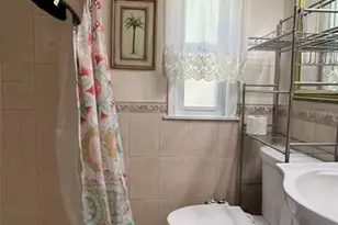 3829 Chah Dr, Zephyrhills, FL 33541 - Photo 9
