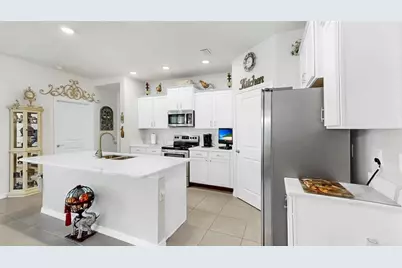 13749 Hunting Creek Place, Spring Hill, FL 34609 - Photo 25