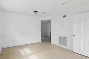 8940 Rocky Creek Dr, Tampa, FL 33615 - Photo 19