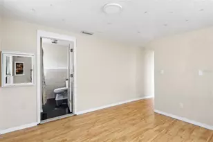 8940 Rocky Creek Dr, Tampa, FL 33615 - Photo 13