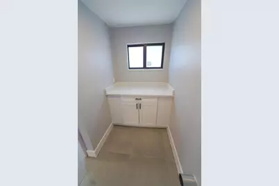 5812 Liverpool Drive, Tampa, FL 33615 - Photo 47