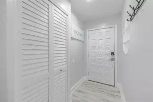 4506 Floramar Terrace, New Port Richey, FL 34652 - Photo 9