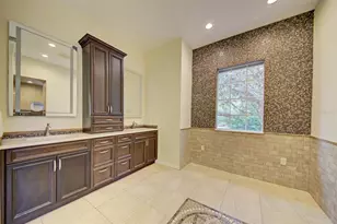 7333 Royal Oak Dr, Spring Hill, FL 34607 - Photo 9