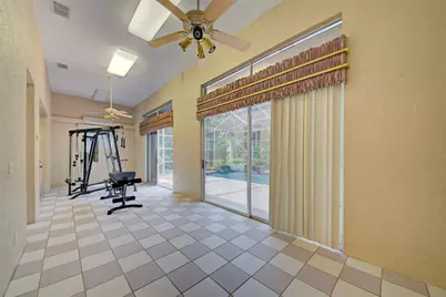 7333 Royal Oak Drive, Spring Hill, FL 34607 - Photo 9