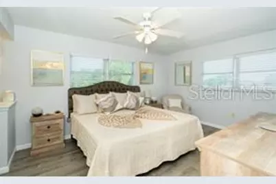 11720 Park Boulevard #301, Seminole, FL 33772 - Photo 13