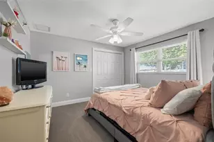 935 Eden Isle Dr NE, Saint Petersburg, FL 33704 - Photo 47