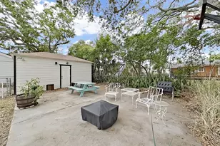 235 38th St S, Saint Petersburg, FL 33711 - Photo 31