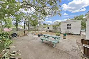 235 38th St S, Saint Petersburg, FL 33711 - Photo 33