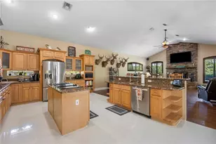 30723 Reed Rd, Dade City, FL 33523 - Photo 23