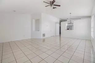 1524 Marsh Wood Dr, Seffner, FL 33584 - Photo 13