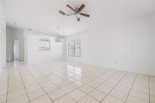 1524 Marsh Wood Dr, Seffner, FL 33584 - Photo 11