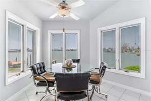 17382 Kennedy Dr, North Redington Beach, FL 33708 - Photo 29