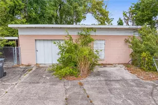 805 W 129th Ave, Tampa, FL 33612 - Photo 11