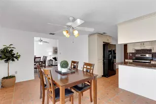 5207 Moeller Ave, Sarasota, FL 34233 - Photo 13
