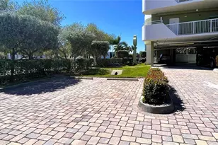 11605 Gulf Blvd, Treasure Island, FL 33706 - Photo 37
