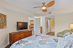 11605 Gulf Blvd, Treasure Island, FL 33706 - Photo 13