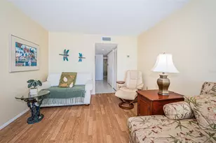 18650 Gulf Blvd, Indian Shores, FL 33785 - Photo 11