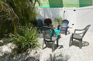 8050 Bayshore Dr, Treasure Island, FL 33706 - Photo 25