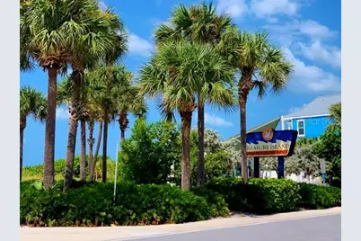 8050 Bayshore Drive, Treasure Island, FL 33706 - Photo 27