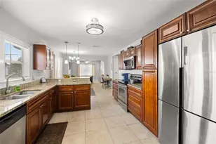 2511 W Braddock St, Tampa, FL 33607 - Photo 7