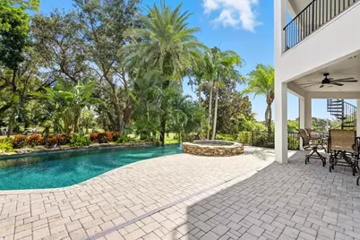 1058 Roundstone Place, Palm Harbor, FL 34683 - Photo 11