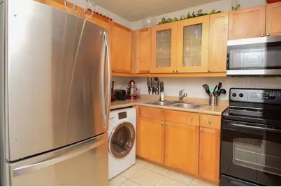 3889 Pompano Drive SE #C(Furnished), Saint Petersburg, FL 33705 - Photo 9