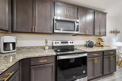 8975 Southern Charm Circle, Brooksville, FL 34613 - Photo 11