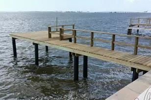 2172 Harbor View Dr, Dunedin, FL 34698 - Photo 9