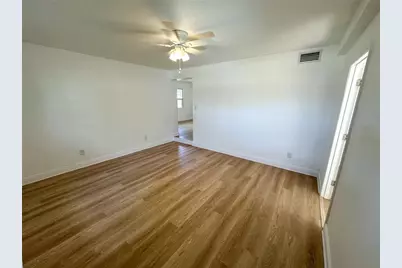 6982 79th Avenue N, Pinellas Park, FL 33781 - Photo 7