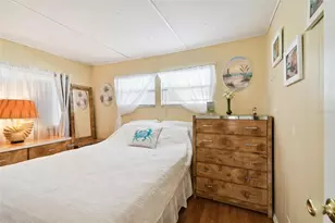 66 Royal Palm Cir, Largo, FL 33778 - Photo 35