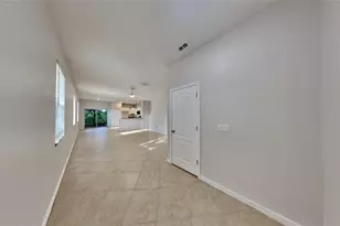 2837 Santego Bay Ct, Brandon, FL 33511 - Photo 3