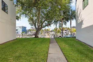 2387 Hanover Dr, Dunedin, FL 34698 - Photo 55