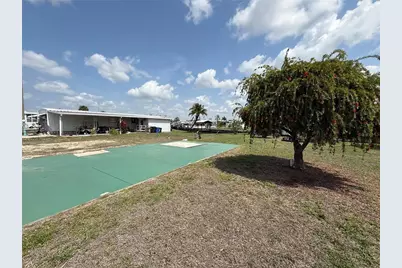 101 E Saint Lucia Loop, Apollo Beach, FL 33572 - Photo 3