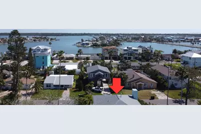 16204 3rd Street E, Redington Beach, FL 33708 - Photo 57