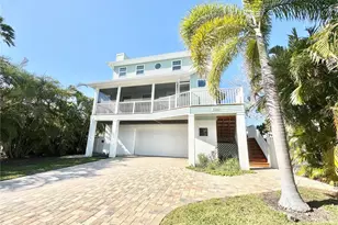 16204 3rd St E, Redington Beach, FL 33708 - Photo 3