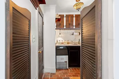 806 Narcissus Avenue, Clearwater Beach, FL 33767 - Photo 19