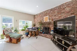 3302 W Caracas St, Tampa, FL 33614 - Photo 11