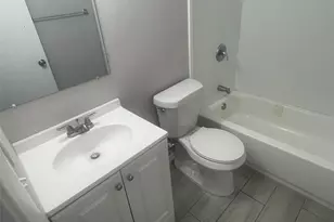 1004 57th Ave Pl E, Bradenton, FL 34203 - Photo 15